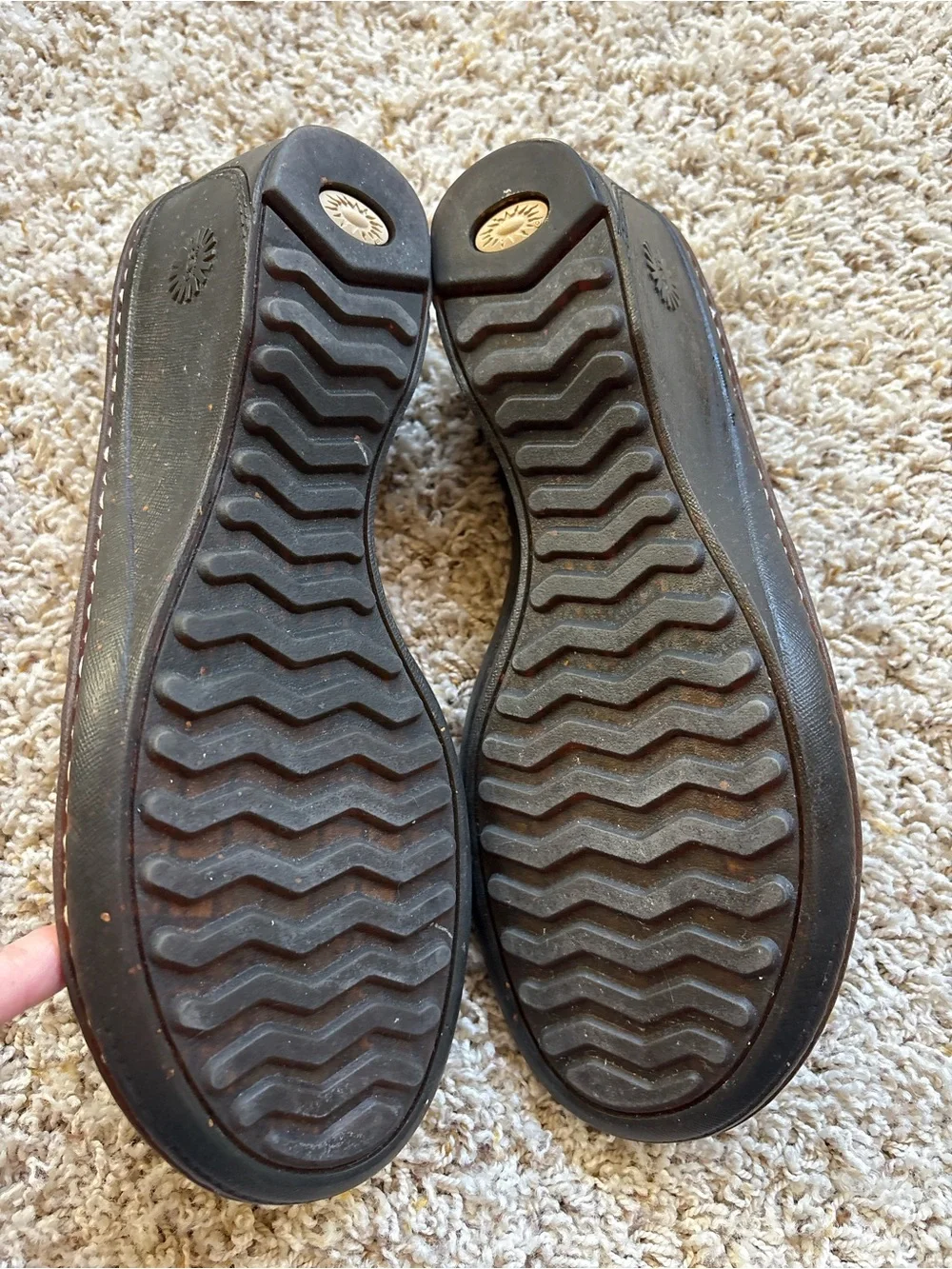 UGG Mayley Wedge Sandals Size 10 Taupe/Tan
